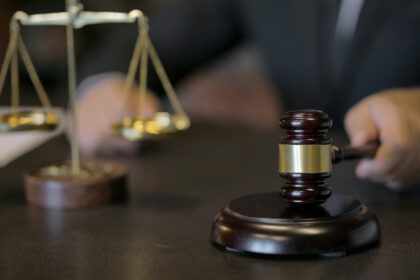 Comment savoir si une entreprise est en redressement judiciaire 